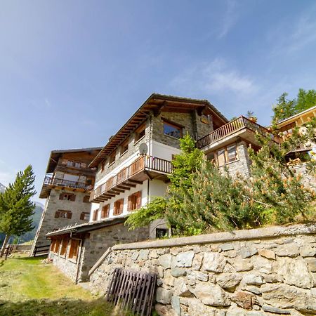 Hotel & Restaurant Perret - Mountain People Valgrisenche Εξωτερικό φωτογραφία