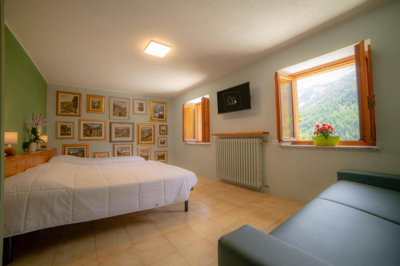 Hotel & Restaurant Perret - Mountain People Valgrisenche Εξωτερικό φωτογραφία