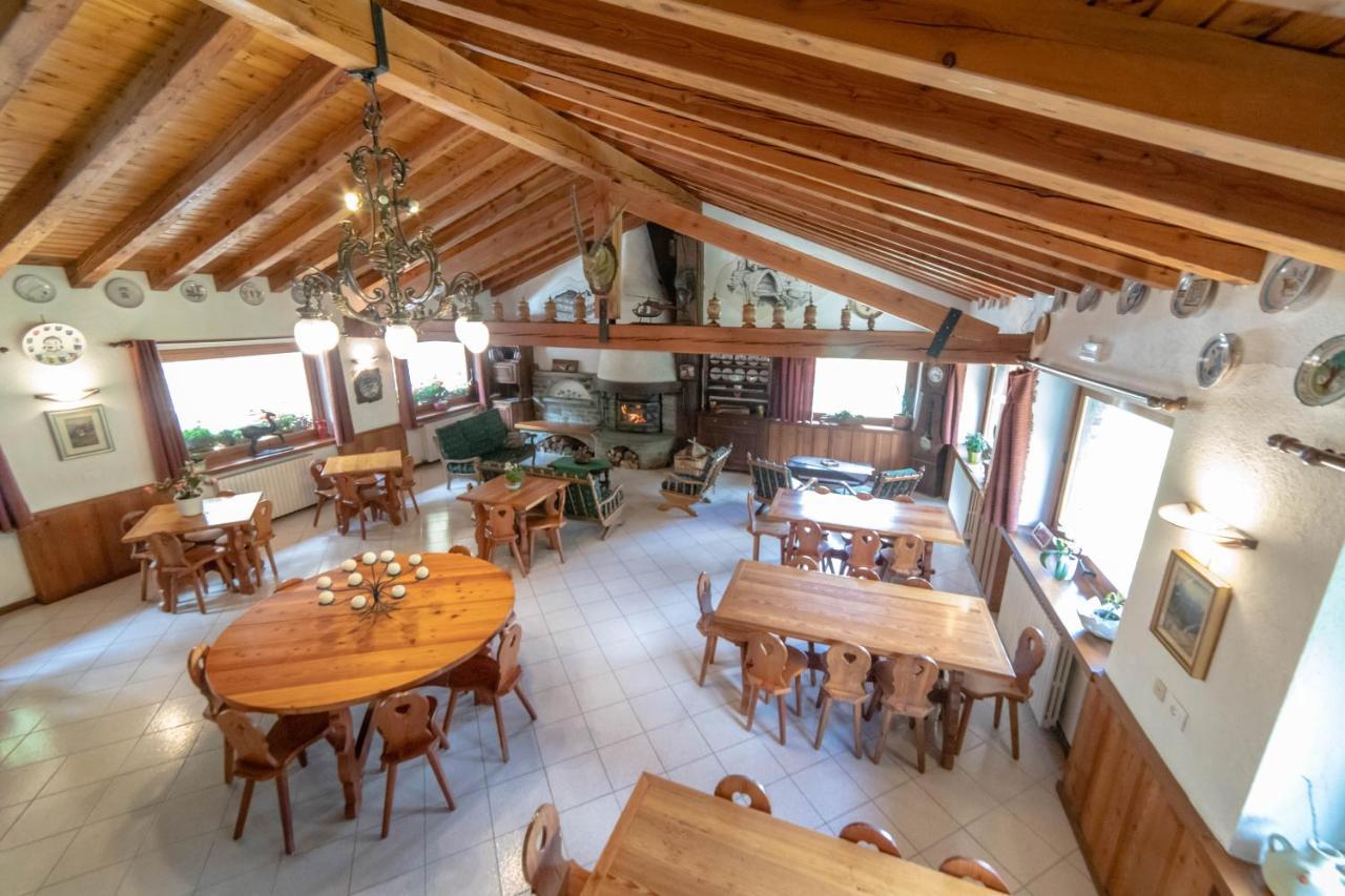 Hotel & Restaurant Perret - Mountain People Valgrisenche Εξωτερικό φωτογραφία