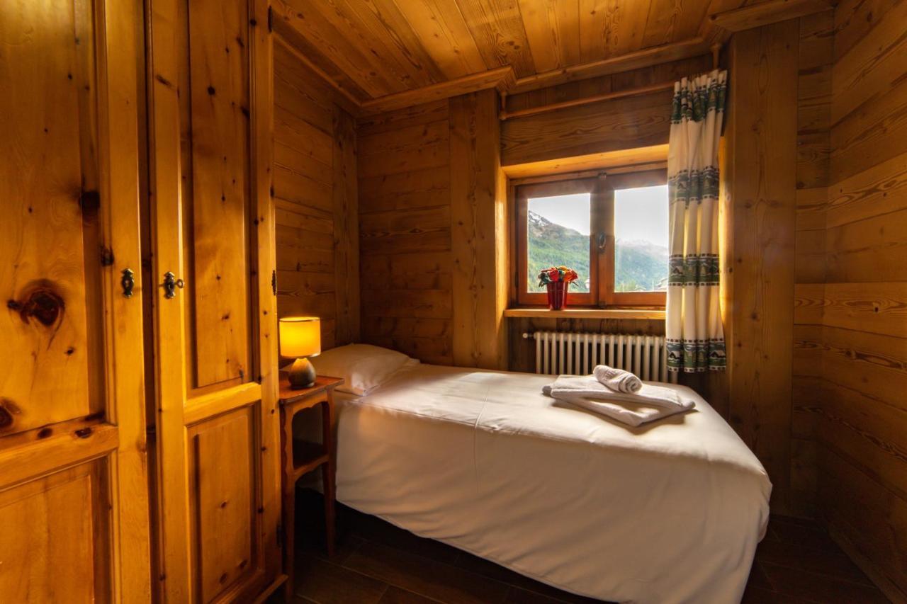 Hotel & Restaurant Perret - Mountain People Valgrisenche Εξωτερικό φωτογραφία