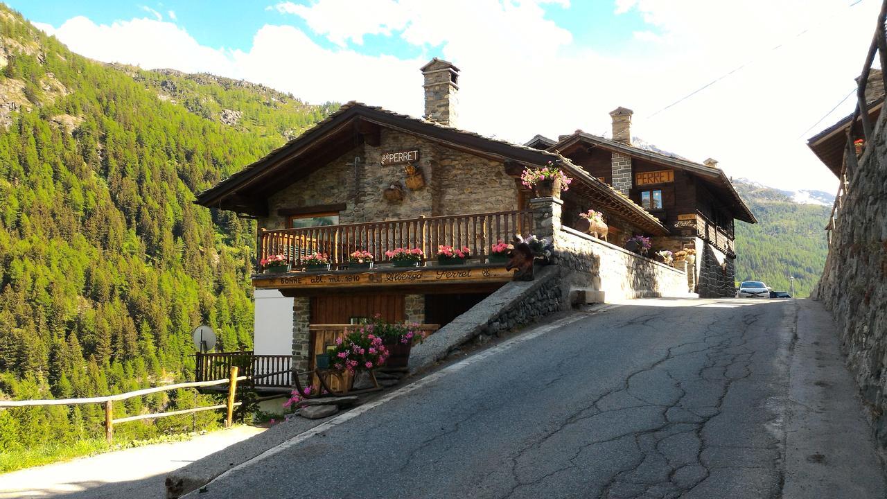 Hotel & Restaurant Perret - Mountain People Valgrisenche Εξωτερικό φωτογραφία