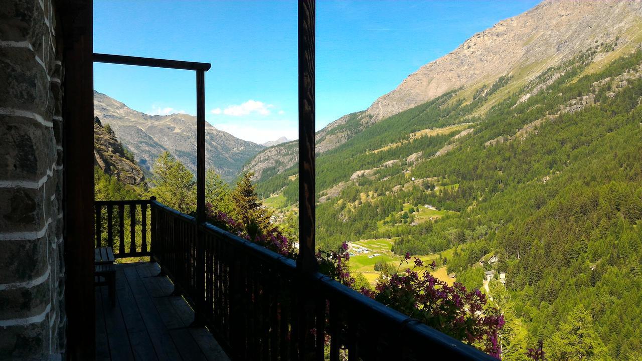 Hotel & Restaurant Perret - Mountain People Valgrisenche Εξωτερικό φωτογραφία